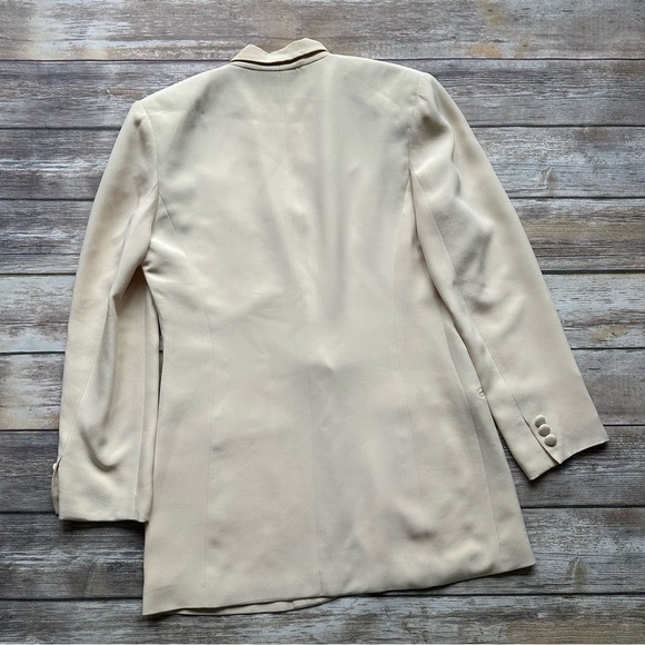 Vintage Ann Taylor 100% Silk Blazer Jacket Butter Yellow Sz 2 - Picture 2 of 8